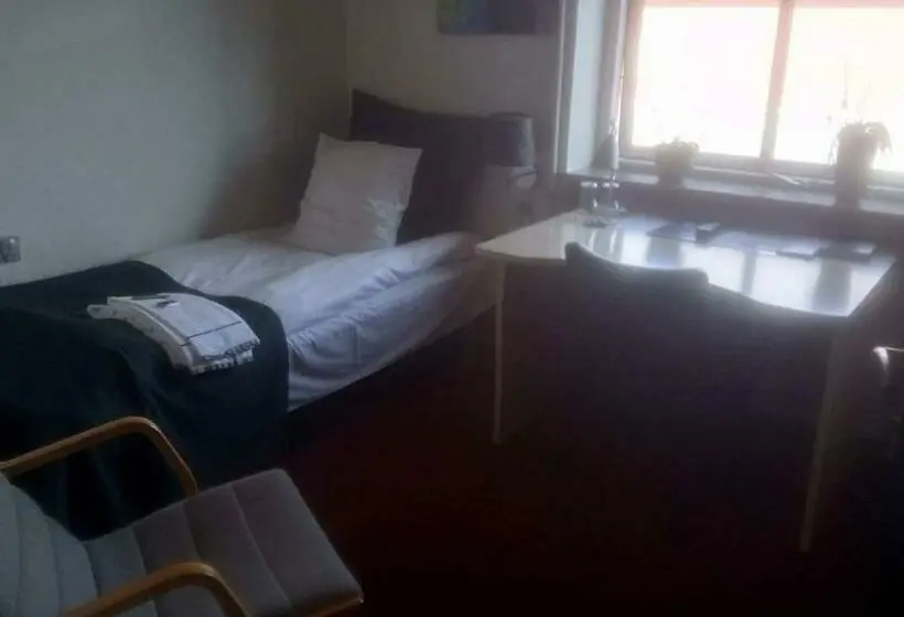 Chambre Standard, Rødding