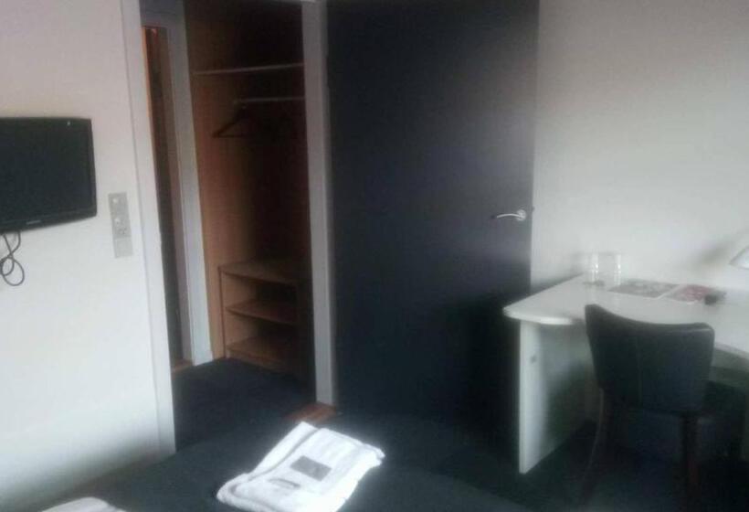 スタンダードルーム, Rødding