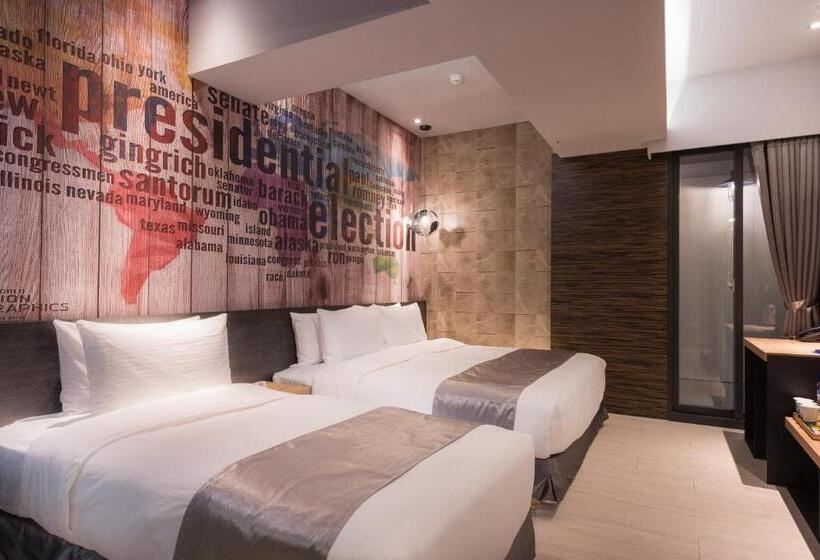 חדר סטנדרט לארבעה, Sunrise