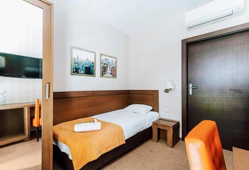 اتاق استاندارد یک نفره, Willowa