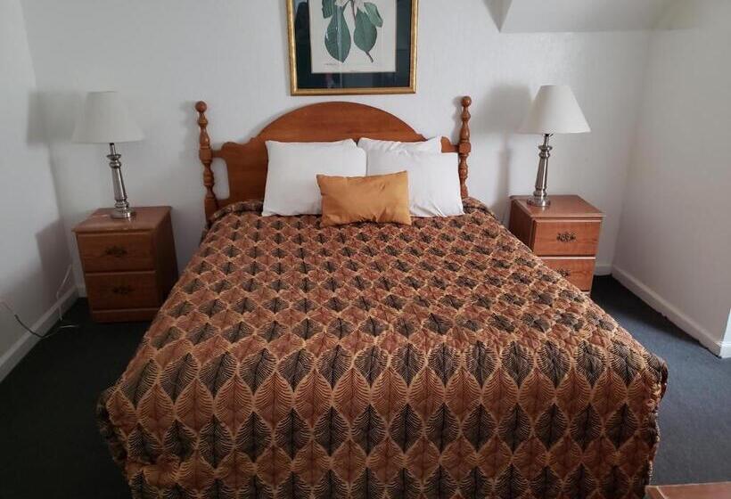 침실 3개 아파트, Mother Lode Lodge