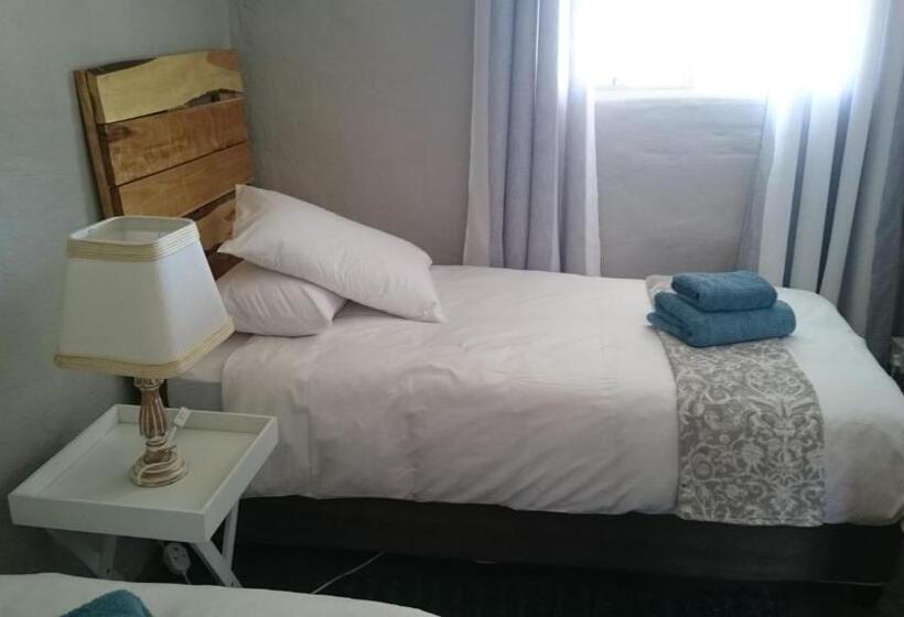 2间卧室的房子, Springwater Cottages