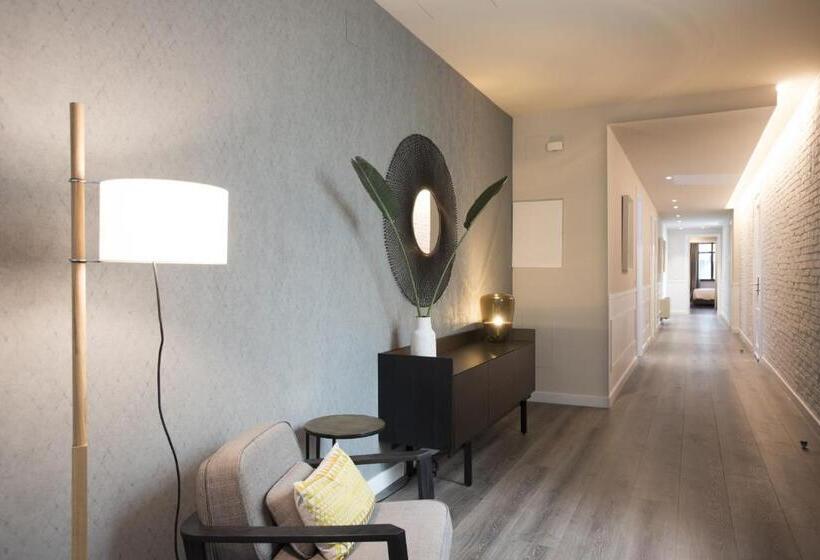 Апартаменты 5 спален, Casagrand Luxury Suites