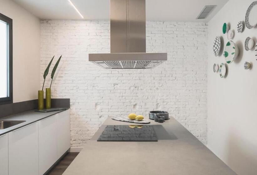 Апартаменты Superior 4 Спальни, Casagrand Luxury Suites