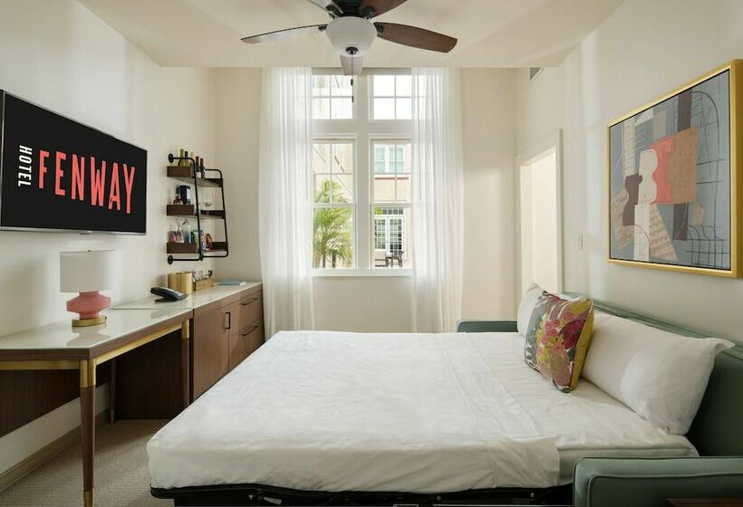 جناح, Fenway Hotel, Autograph Collection