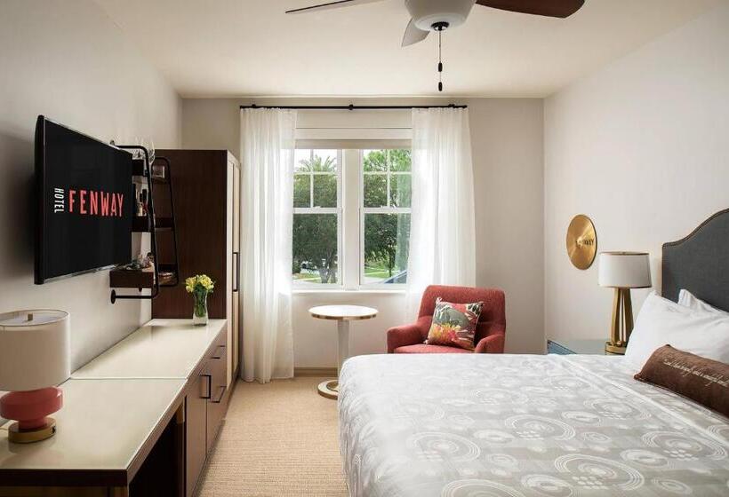 غرفة قياسية سرير كينج لذوى الإحتياجات الخاصة, Fenway Hotel, Autograph Collection