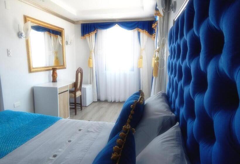 اتاق لوکس, Boutique Castillo Del Mar