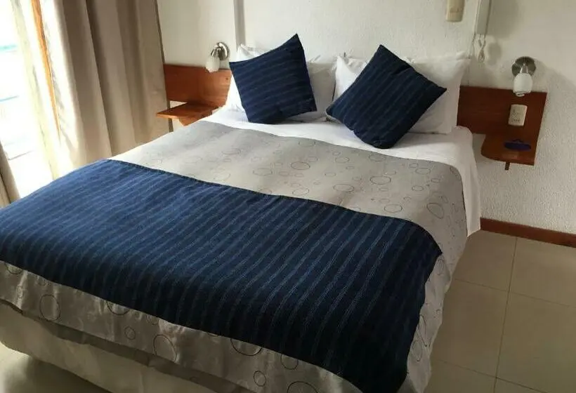 Standard-huone, Esmeralda