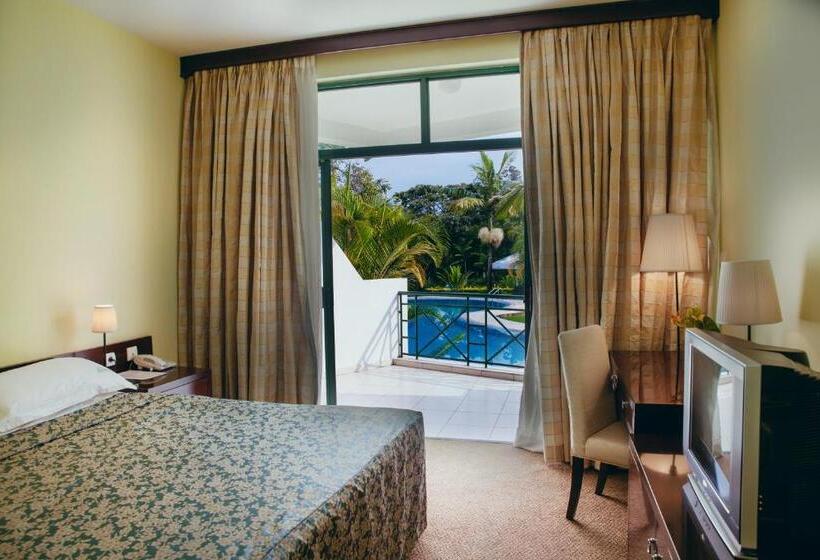 اتاق استاندارد با چشم‌انداز دریاچه, Gorillas Lake Kivu