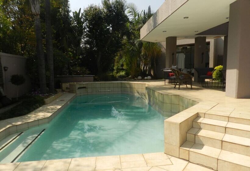 Люкс Повышенной Комфортности, Le Petit Fillan