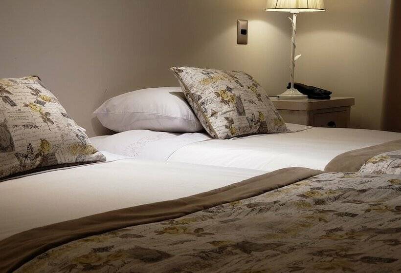 スタンダードルーム, Martina De Goñi