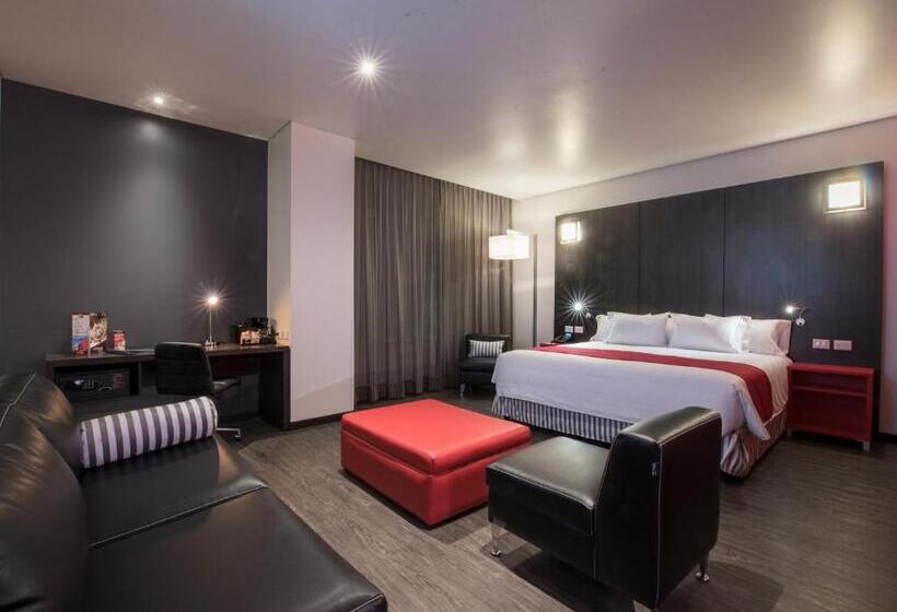 جناح جونيور سرير كينج, Ramada Encore By Wyndham Puebla