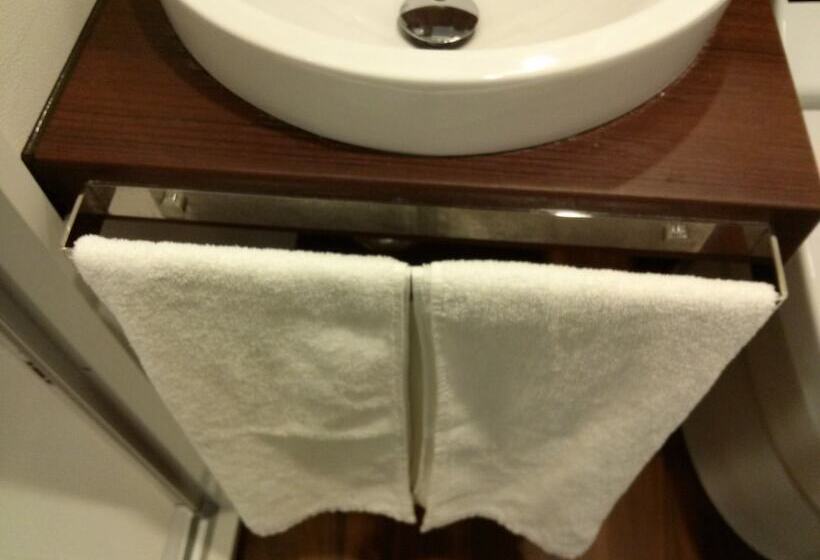 Номер Стандарт, The B Shimbashi Toranomon