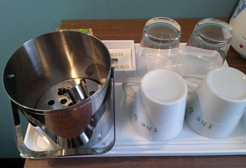 Номер Superior, The B Shimbashi Toranomon