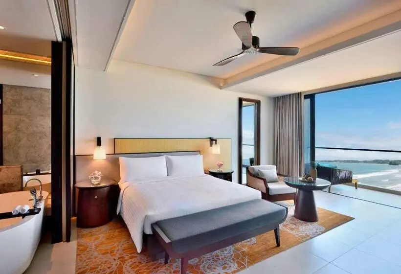 Standard Room King Size Bed