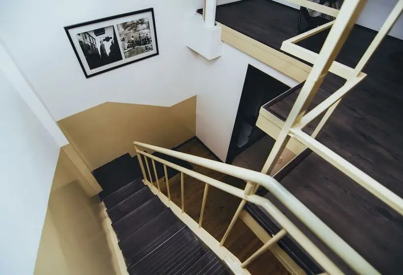 اتاق استاندارد یک نفره, La Joya Hostel