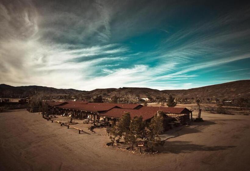 Номер Стандарт, Pioneertown Motel