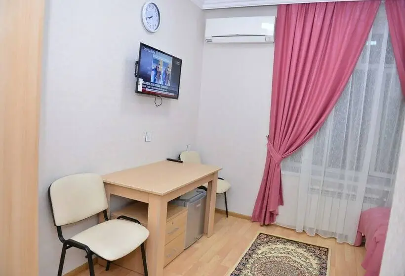 اتاق استاندارد با چشمانداز باغ, Planet Inn Hotel Baku