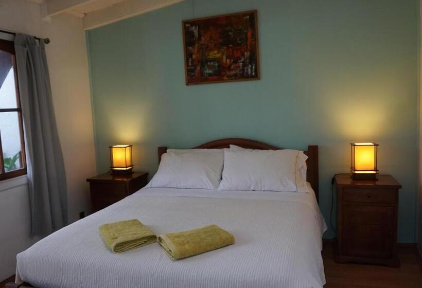 اتاق لوکس, Ventana Sur Hostal