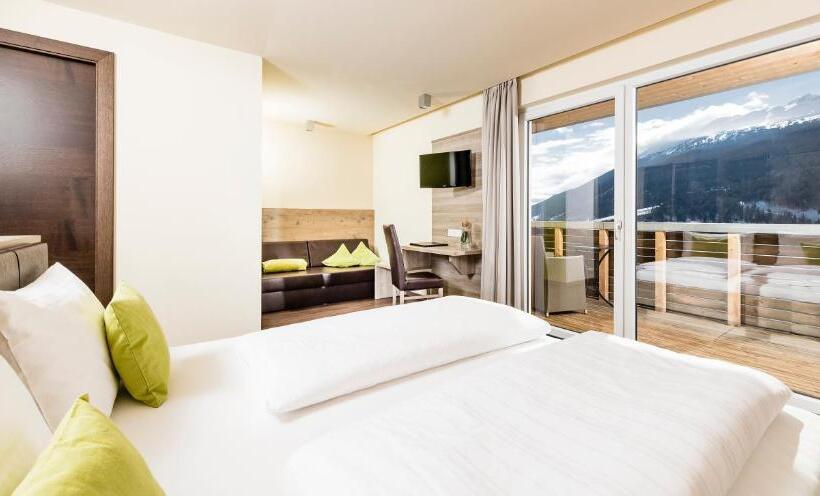 Comfort room with lake view, Aktiv Hotel Edelweiss