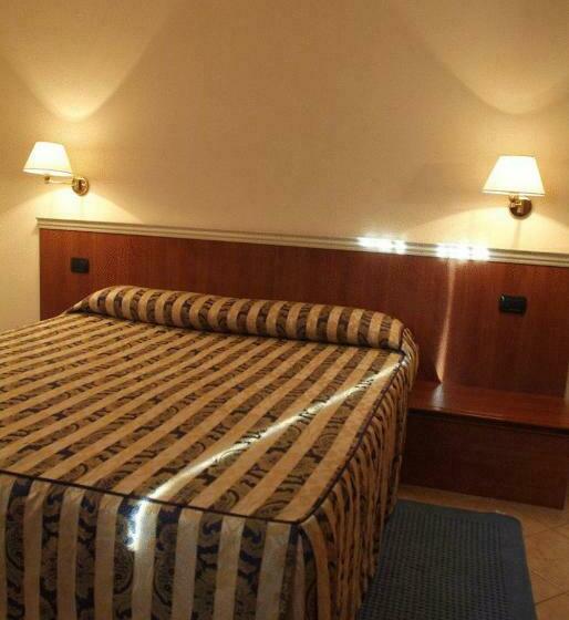 스탠다드 룸, La Maddalena