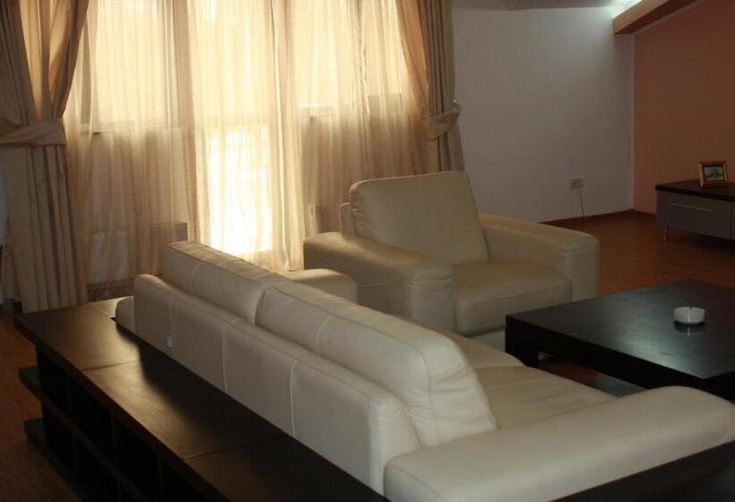 침실 2개 스위트, Lacul Racilor