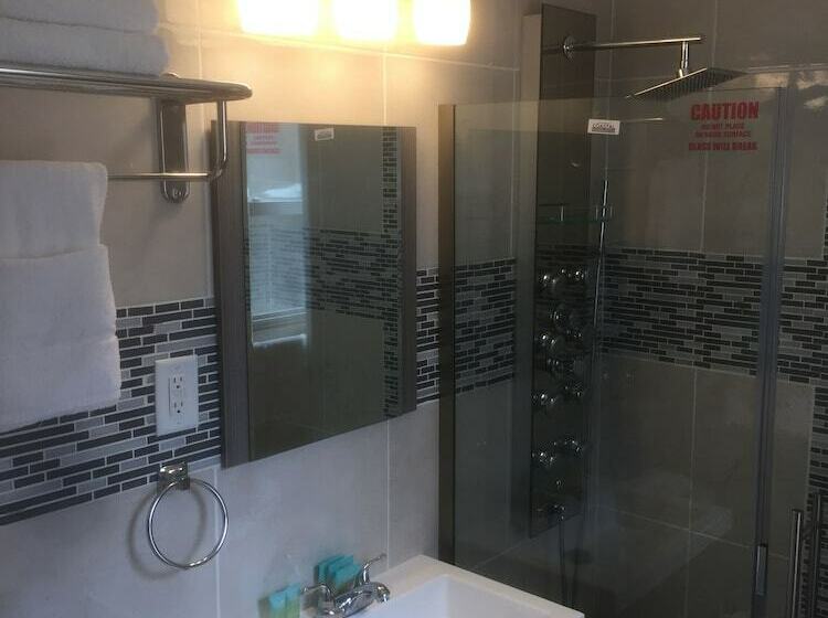 Люкс Повышенной Комфортности, Sunrise Inn