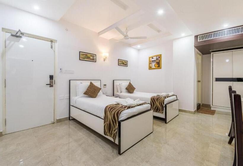 اتاق سوپریور, V Royal Park