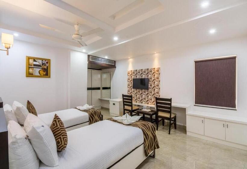 اتاق سوپریور, V Royal Park