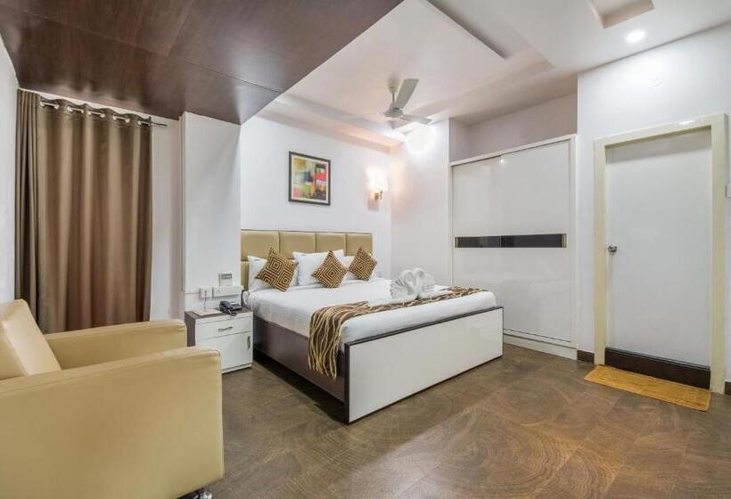 اتاق استاندارد با تخت بزرگ, V Royal Park