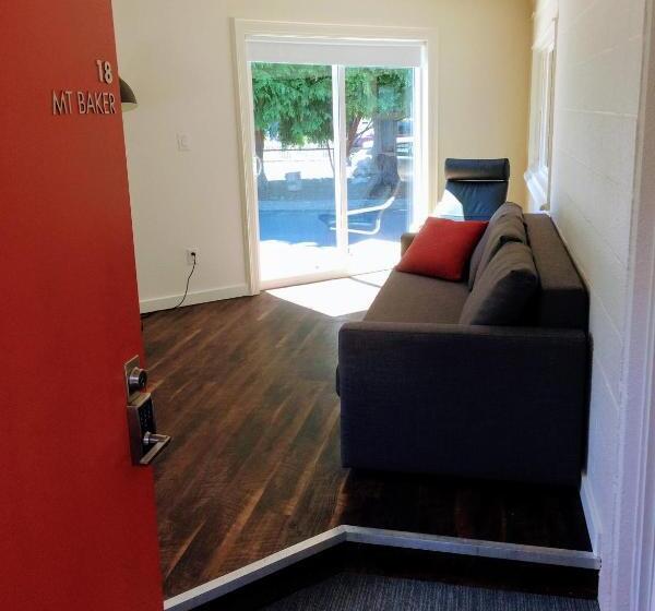 جناح, Heliotrope