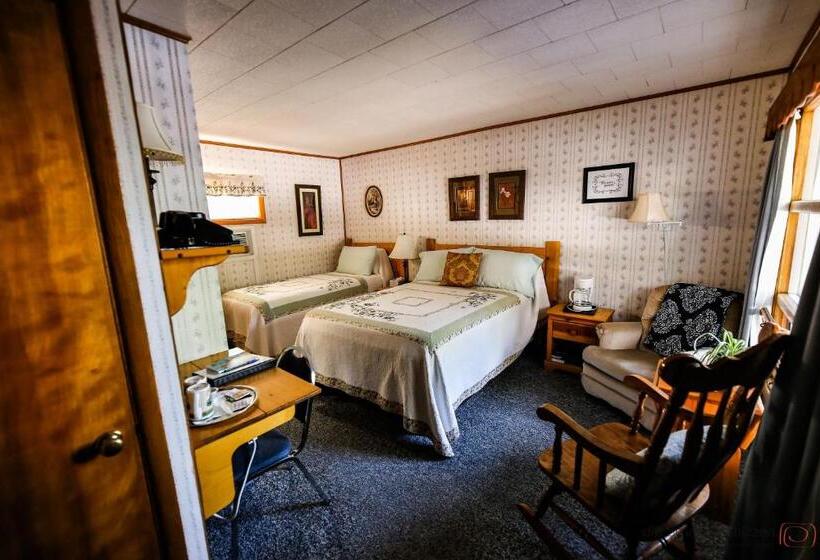 Номер Стандарт, The Pines Country Inn