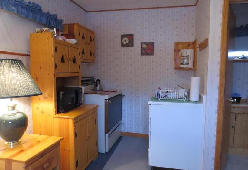 غرفة قياسية, The Pines Country Inn