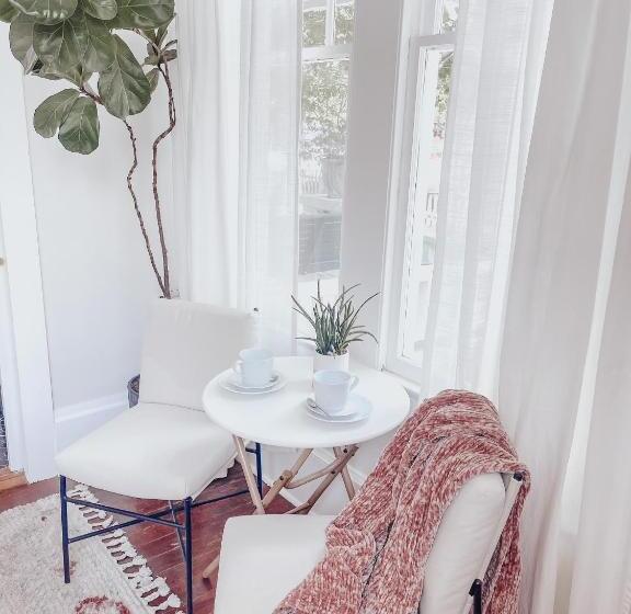 Номер Стандарт, Guesthouse On Girod