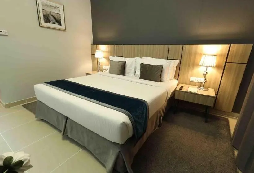 اتاق سوپریور با چشمانداز کوهستان, Fortis Hotel Fujairah