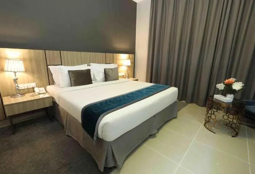 اتاق سوپریور با چشمانداز کوهستان, Fortis Hotel Fujairah