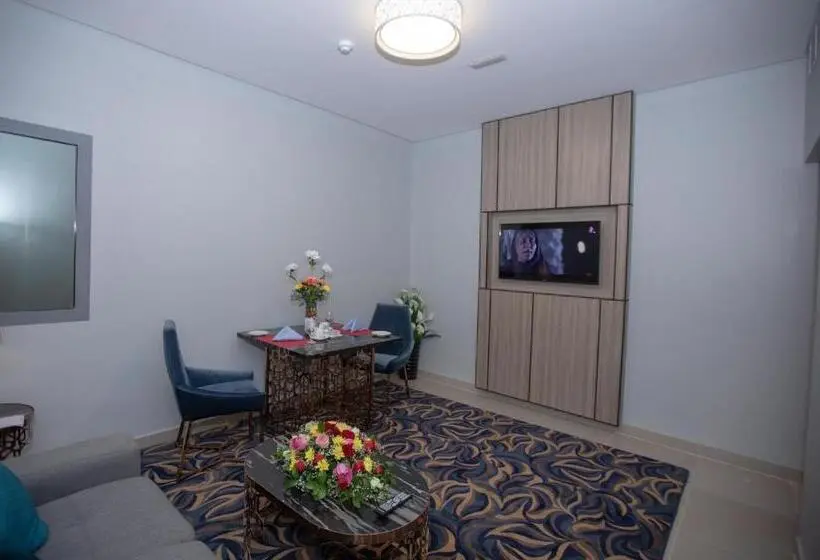 سوییت جونیور با چشمانداز دریا, Fortis Hotel Fujairah