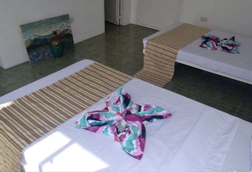 اتاق خانوادگی, Costiera Fermiliana Tagaytay