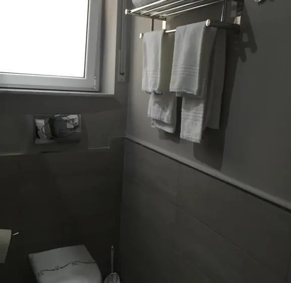 デラックスの４人部屋, Il Principe