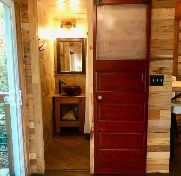 غرفة قياسية مطلة على الجبل, Barefoot Hills