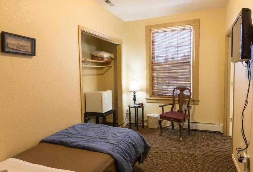 带观景的标准间, Cathlamet