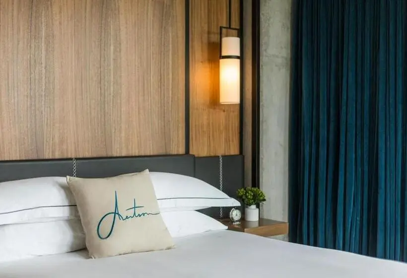 Sviitti King-vuode, Kimpton Aertson Hotel, An Ihg