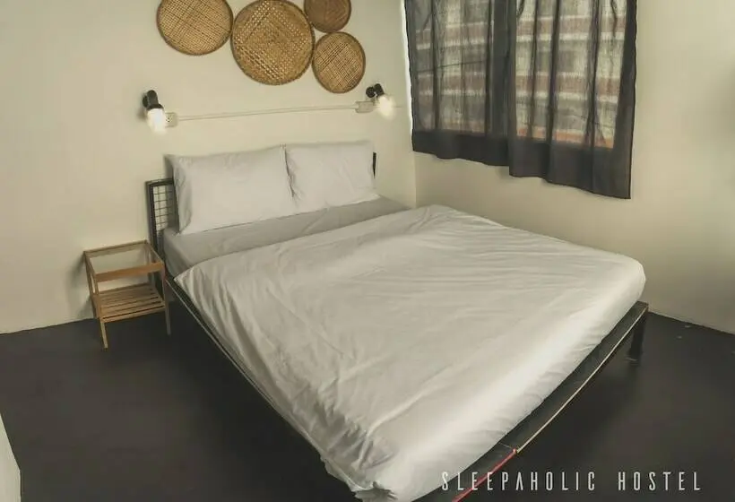 اتاق استاندارد, Sleepaholic Hostel