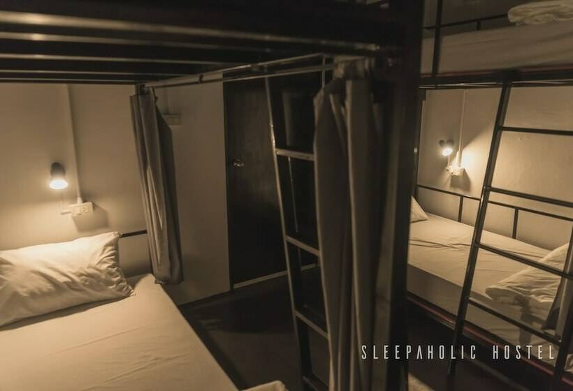 スタンダードルーム, Sleepaholic Hostel