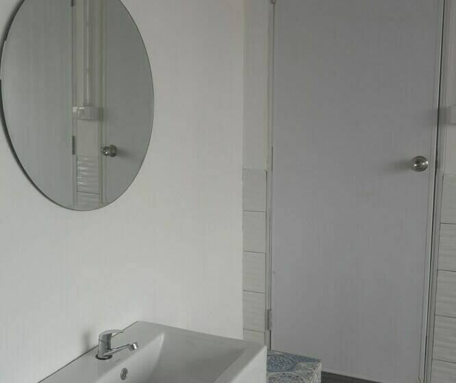 スタンダードルーム, Sleepaholic Hostel