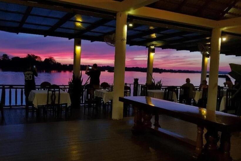 Номер Deluxe, Don Det