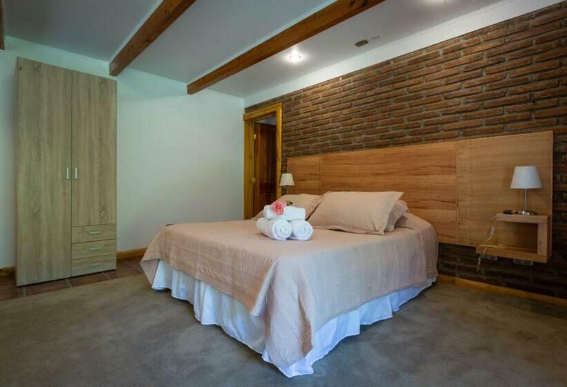 غرفة قياسية, La Casa De Carlitos