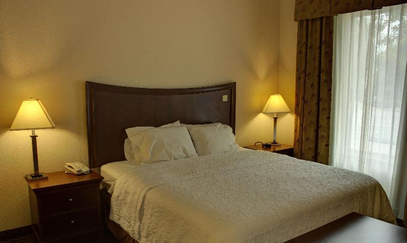 اتاق سوپریور, Long Bao Chau