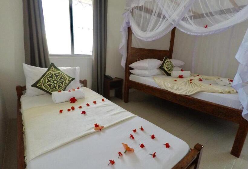 스탠다드 트리플 룸, Shangani