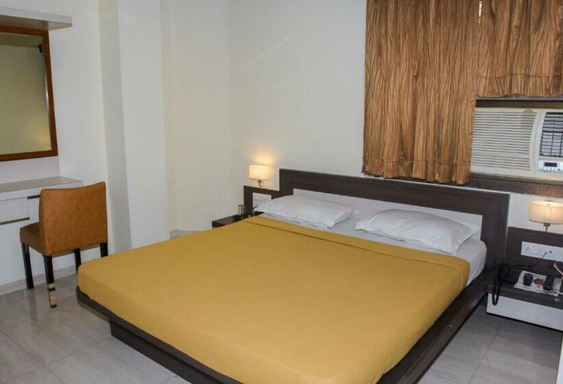 Quarto Deluxe, Vaikunth By Adamo